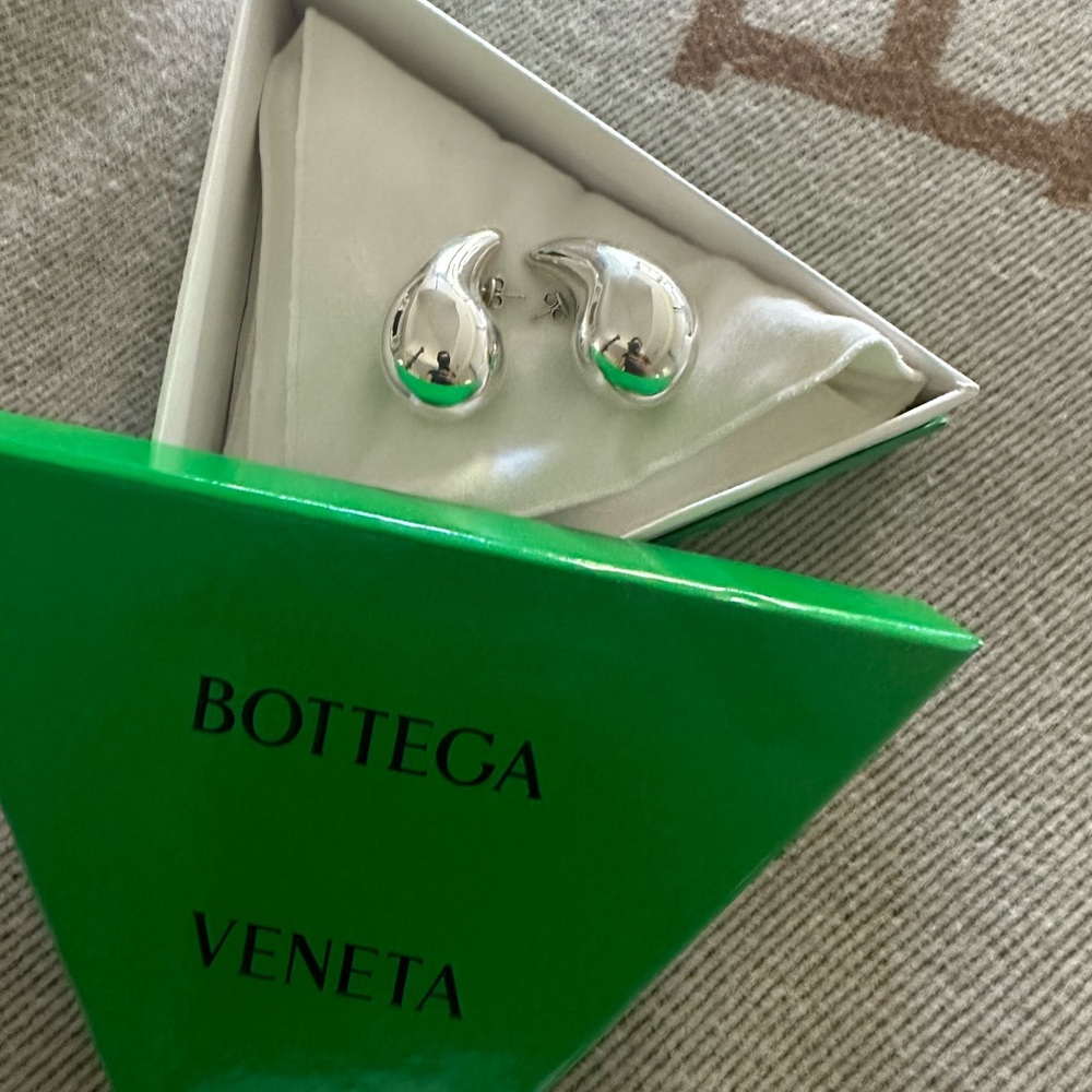 Bottega Veneta drop earrings